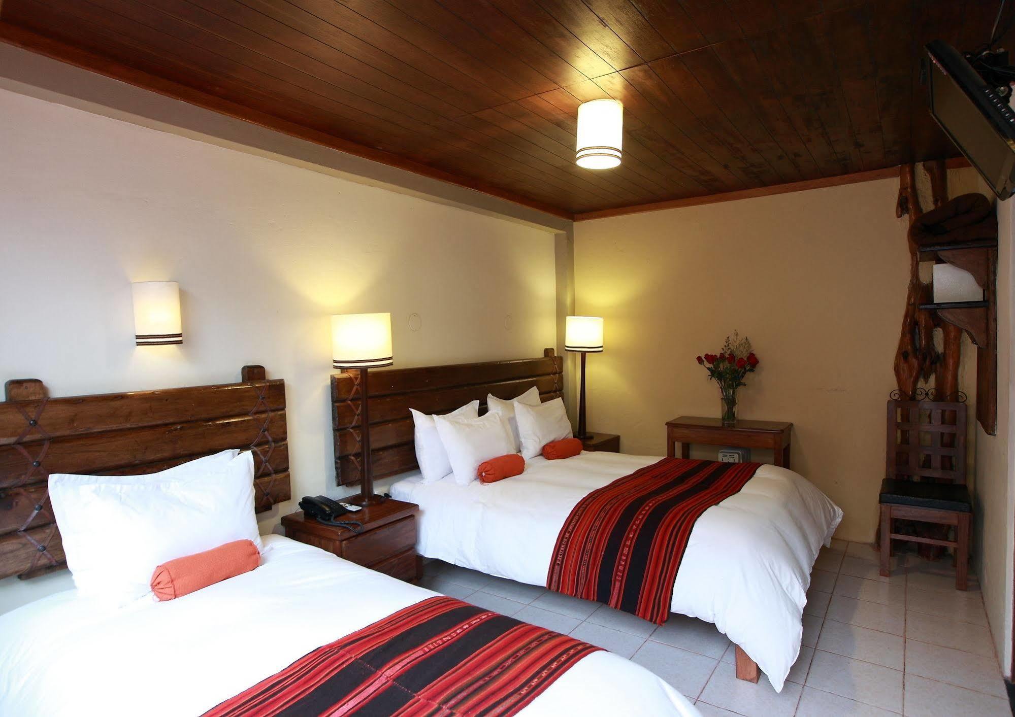 Hotel La Cabana Machupicchu Aguas Calientes Exterior photo